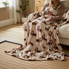 Humphrey the Basset Hound Printed Fleece Electric Throw